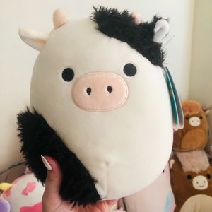 NWT cow Squishmallow